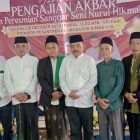 Photo bersama usai Pengajian Akbar Ponpes Al-Mubarok Giri Mulyo