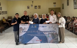 HUT Hotel Transera & Aston Pontianak Berbagi Kebahagiaan Kepada Lansia